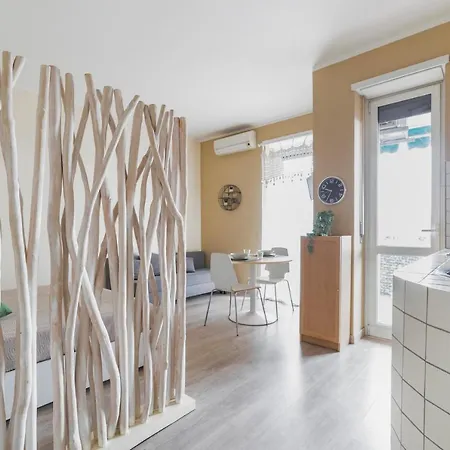 Pasteur Modern Studio With Terrace!-3